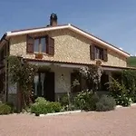 Al *